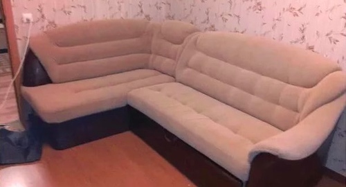 Перетяжка углового дивана. Железнодорожный